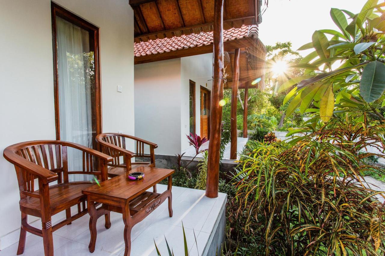 Toyapakeh Camar Cottage & Hostel מראה חיצוני תמונה