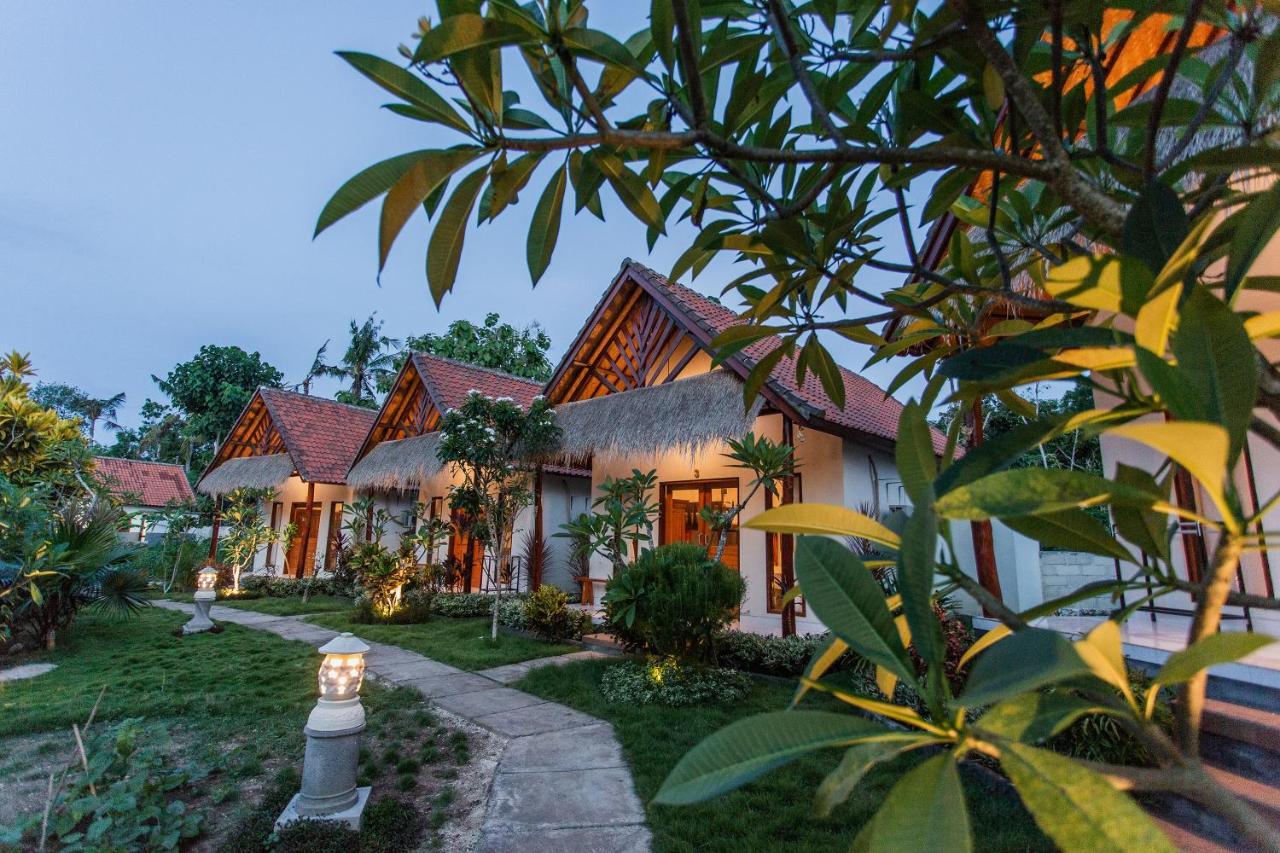 Toyapakeh Camar Cottage & Hostel מראה חיצוני תמונה